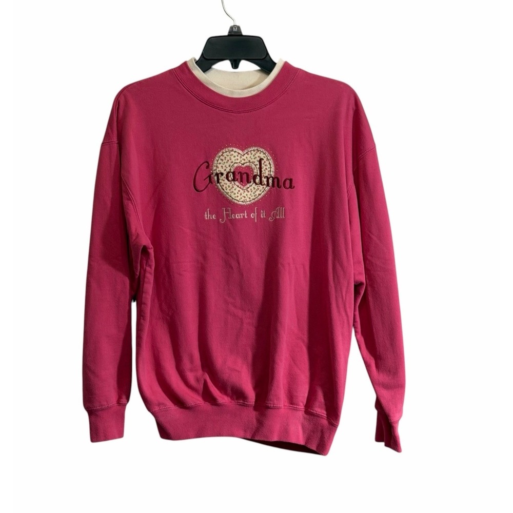 Vintage 90's Grandma "The Heart Of It All" Embroidered Crewneck Sweatshirt Med